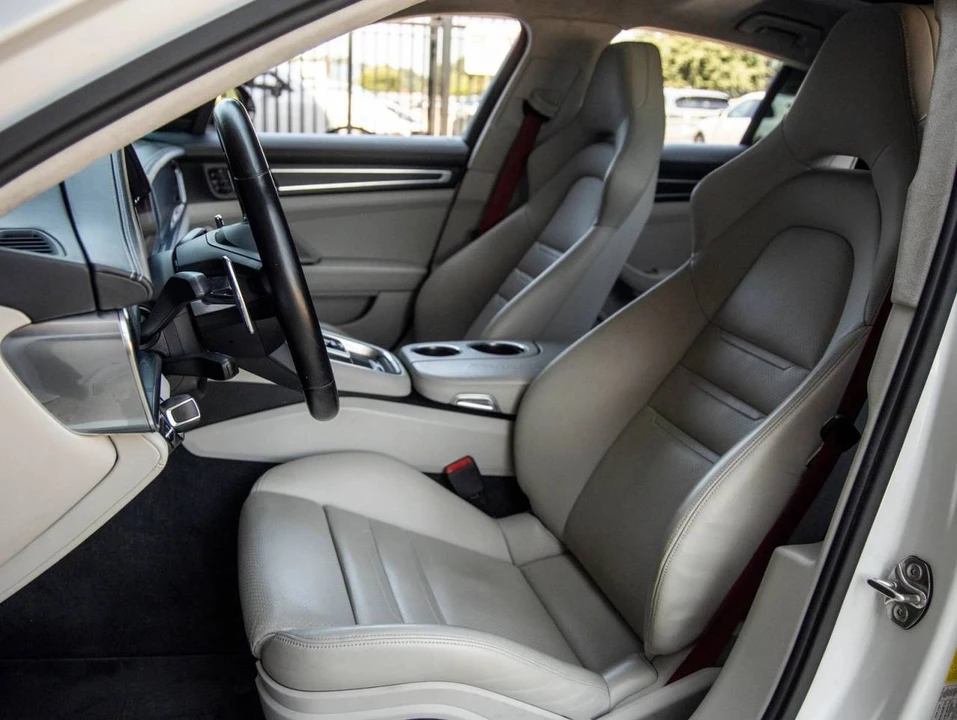 2021 Porsche 971 Panamera GTS - Image 5 of 5