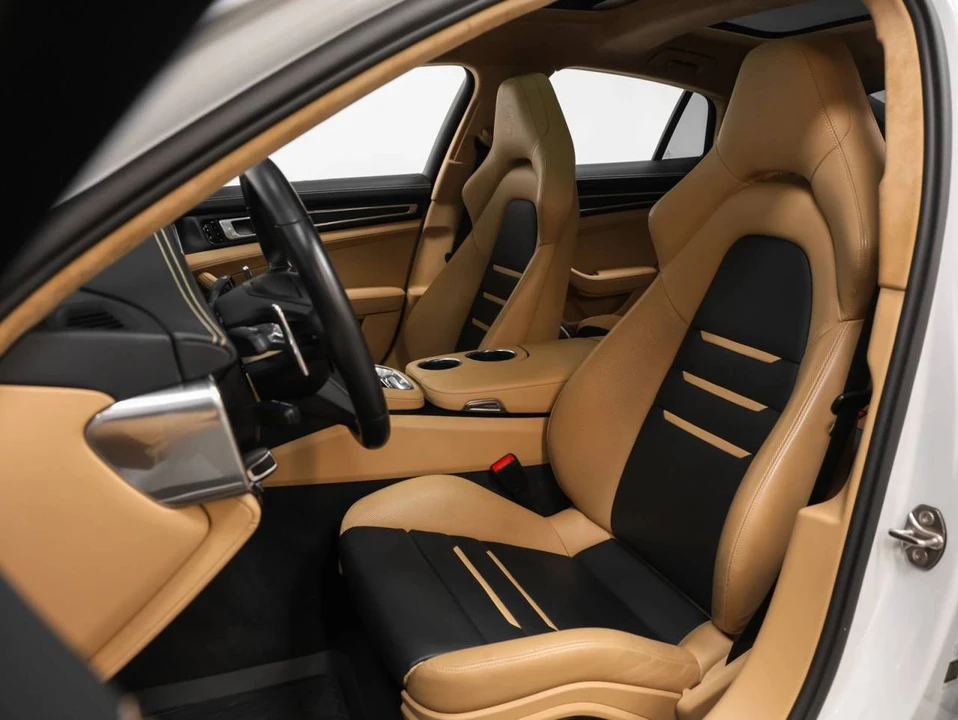 2021 Porsche 971 Panamera GTS - Image 5 of 5