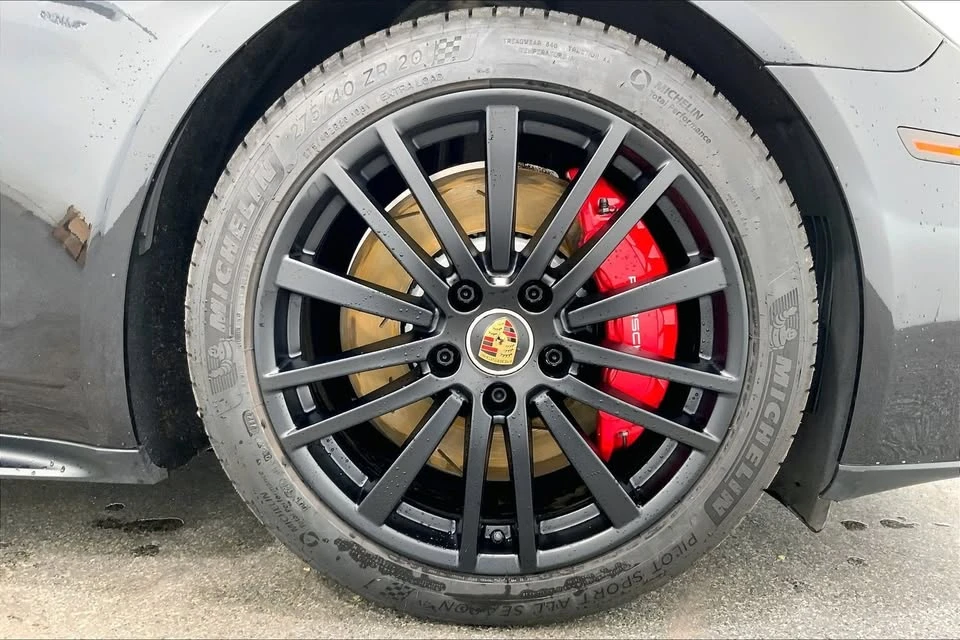 2021 Porsche 971 Panamera GTS - Image 14 of 20