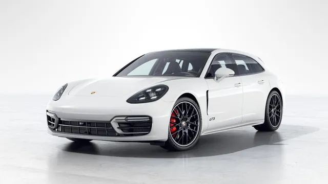 2021 Porsche Panamera GTS Sport Turismo