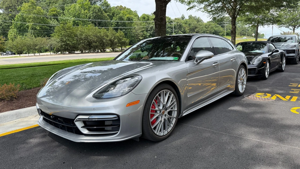 2021 Porsche 971 Panamera Sport Turismo - Image 3 of 13