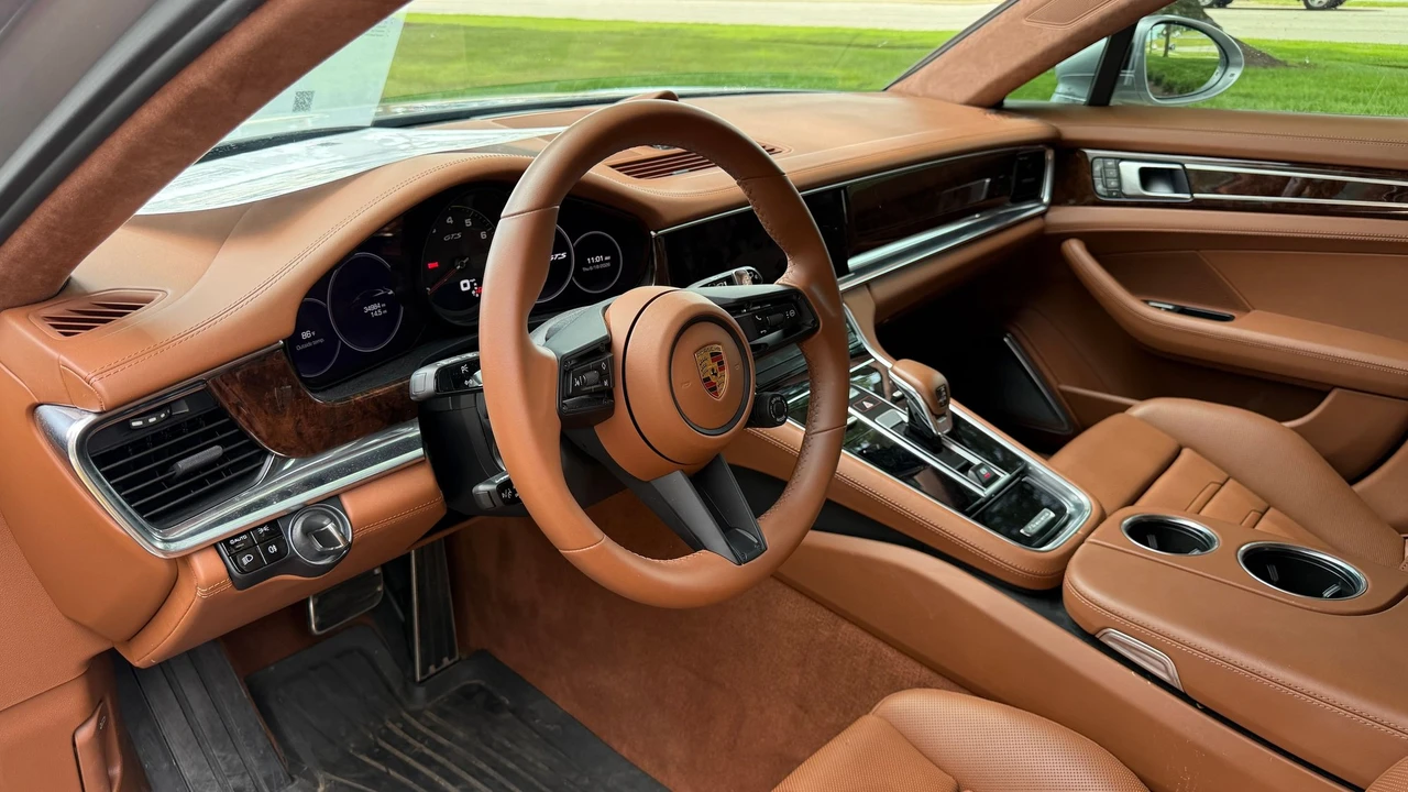 2021 Porsche 971 Panamera Sport Turismo - Image 7 of 13
