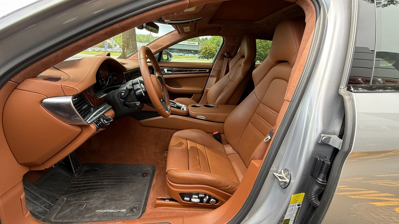 2021 Porsche 971 Panamera Sport Turismo - Image 6 of 13