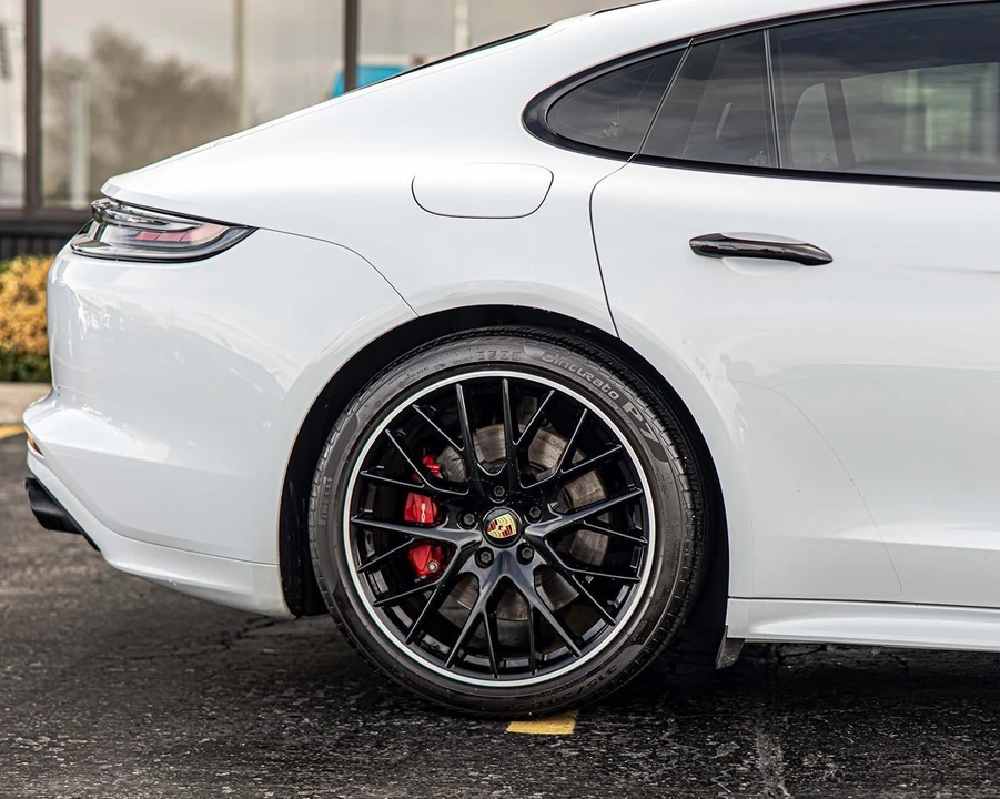 2021 Porsche 971 Panamera GTS - Image 10 of 21