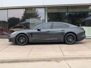 2021 Porsche 971 Panamera - Image 2 of 4