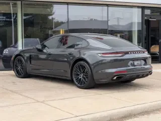 2021 Porsche 971 Panamera - Image 3 of 4
