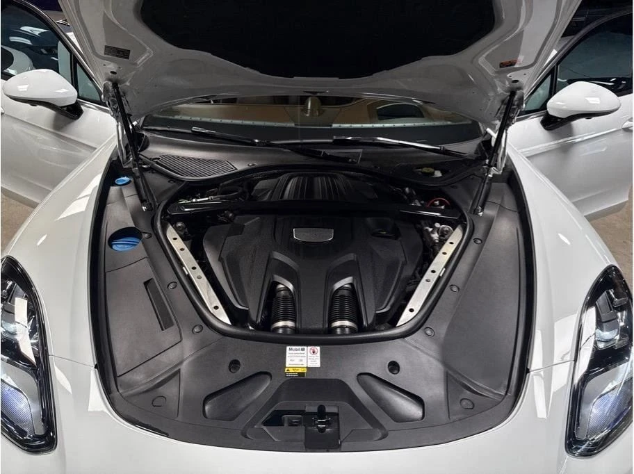 2021 Porsche 971 Panamera - Image 16 of 20