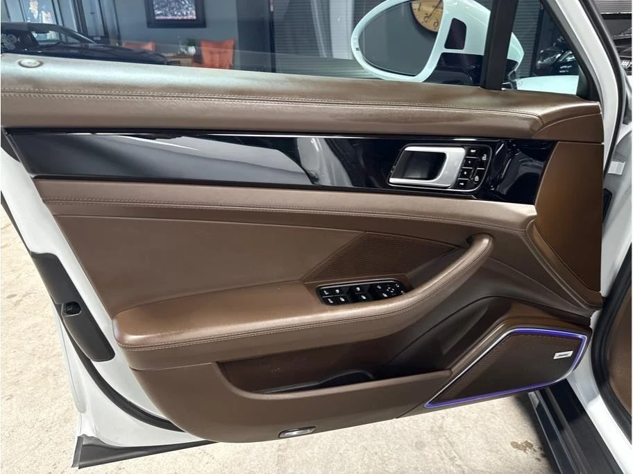 2021 Porsche 971 Panamera - Image 9 of 20