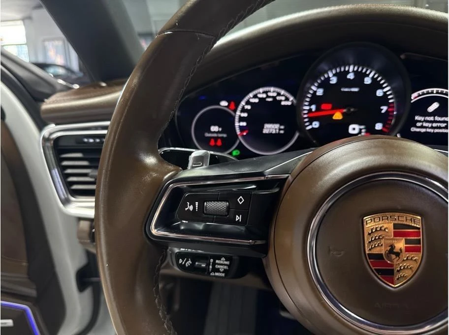 2021 Porsche 971 Panamera - Image 19 of 20