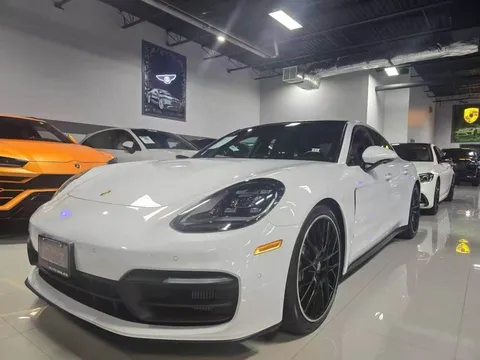 2021 Porsche Panamera 4
