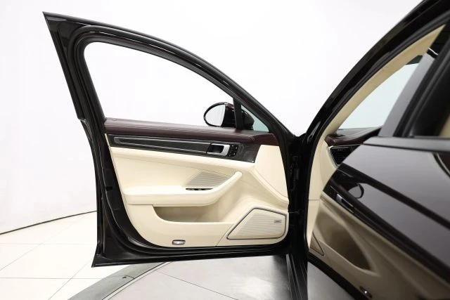 2021 Porsche 971 Panamera - Image 11 of 12