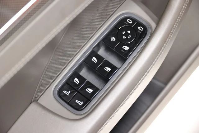 2021 Porsche 971 Panamera Turbo - Image 14 of 31