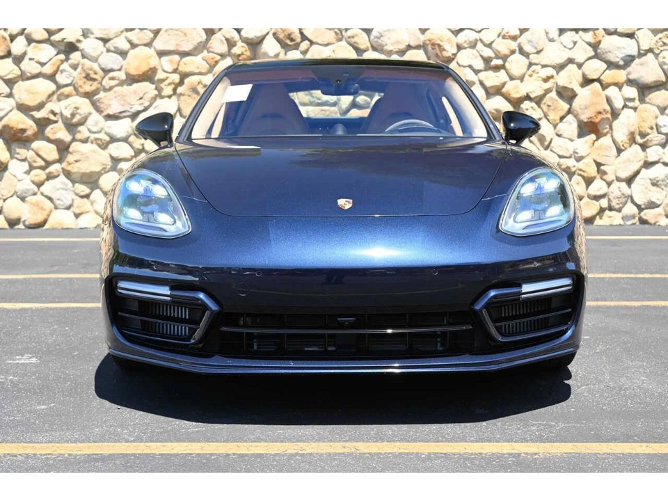 2021 Porsche 971 Panamera - Image 2 of 18