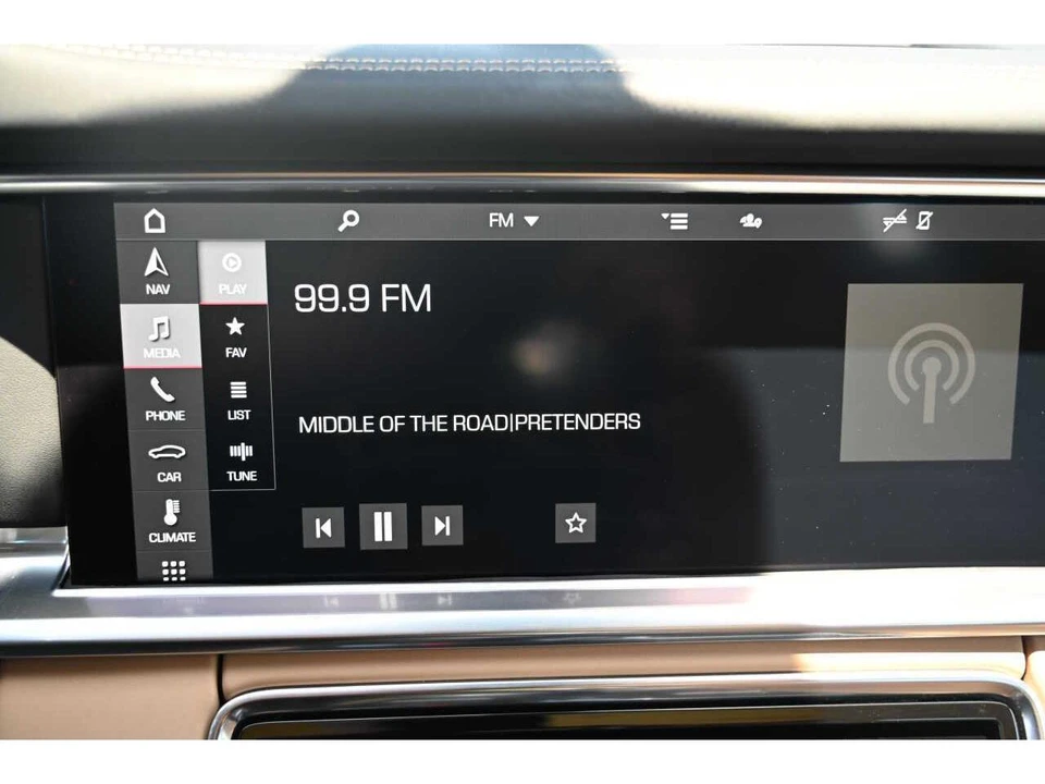 2021 Porsche 971 Panamera - Image 13 of 18