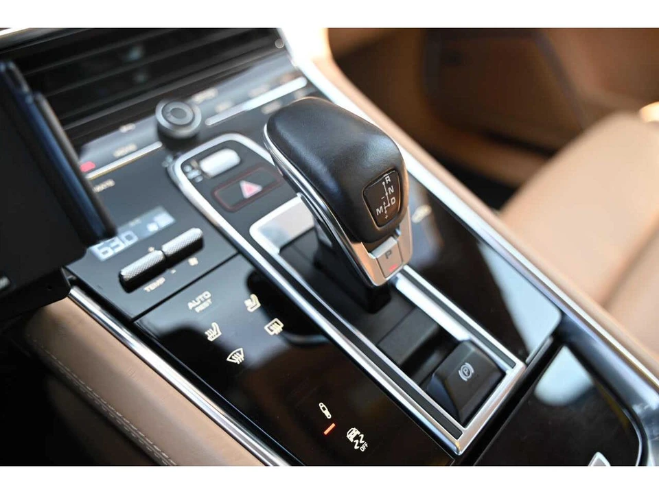 2021 Porsche 971 Panamera - Image 12 of 18