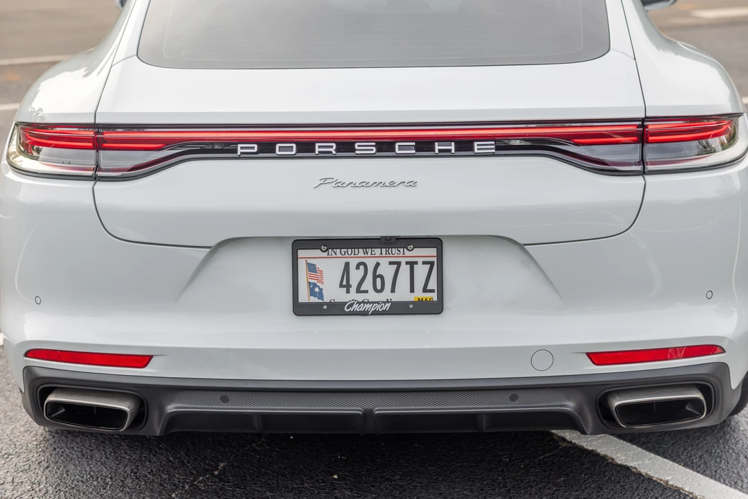 2021 Porsche 971 Panamera - Image 19 of 31