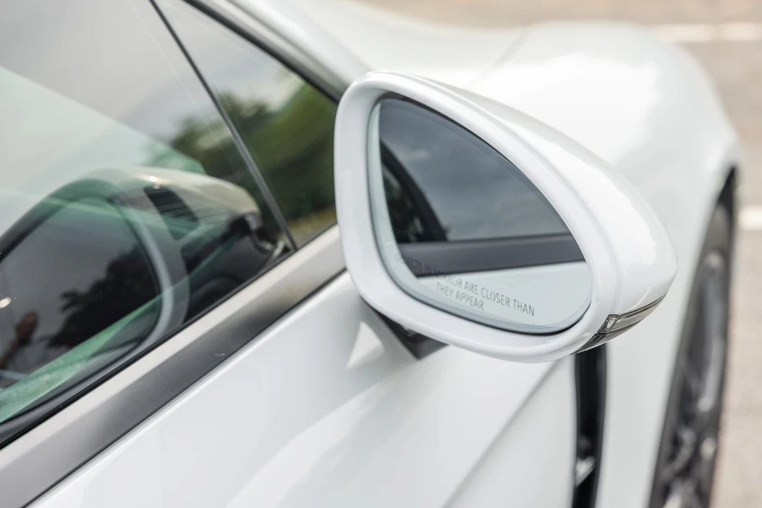 2021 Porsche 971 Panamera - Image 23 of 31