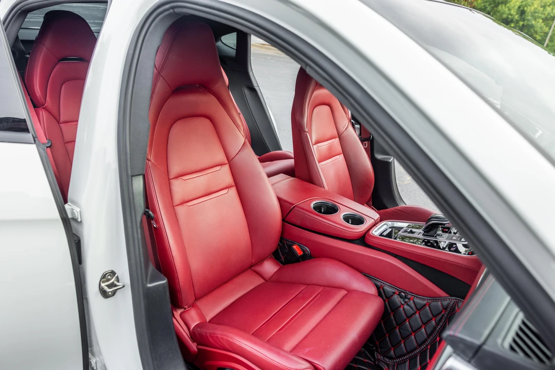2021 Porsche 971 Panamera - Image 30 of 31