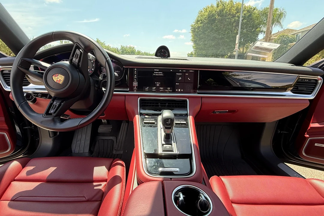 2021 Porsche Panamera - Image 31 of 31