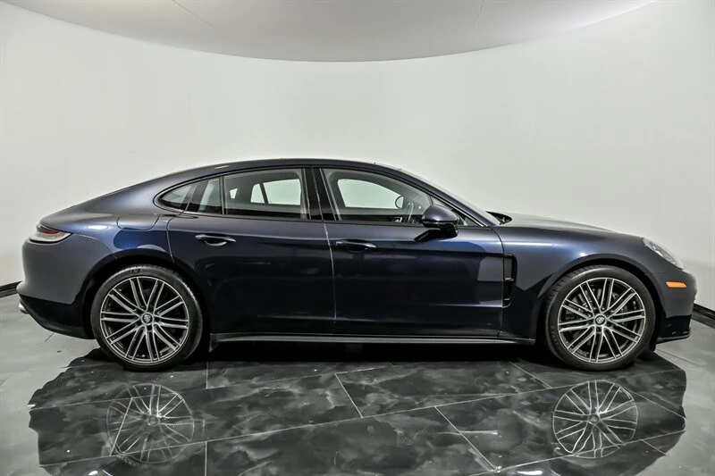 2021 Porsche 971 Panamera - Image 10 of 31