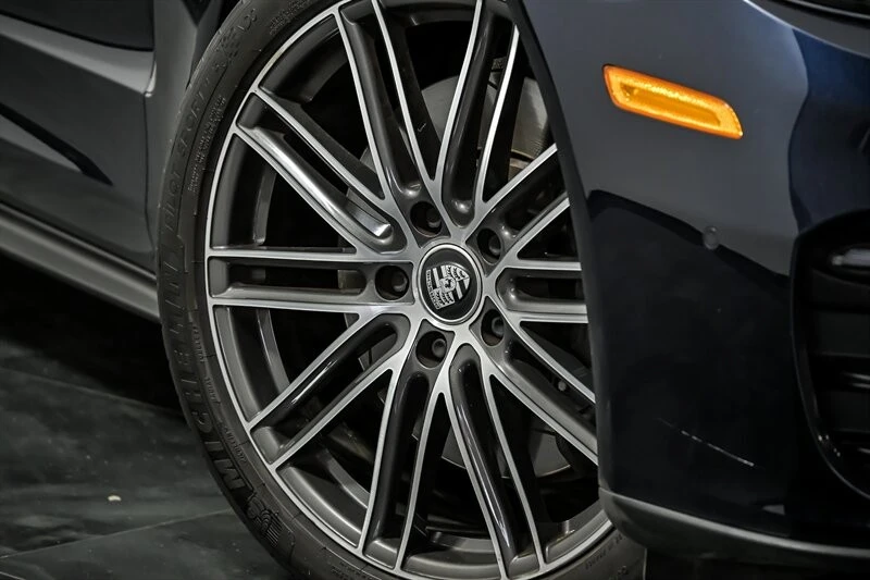 2021 Porsche 971 Panamera - Image 3 of 31
