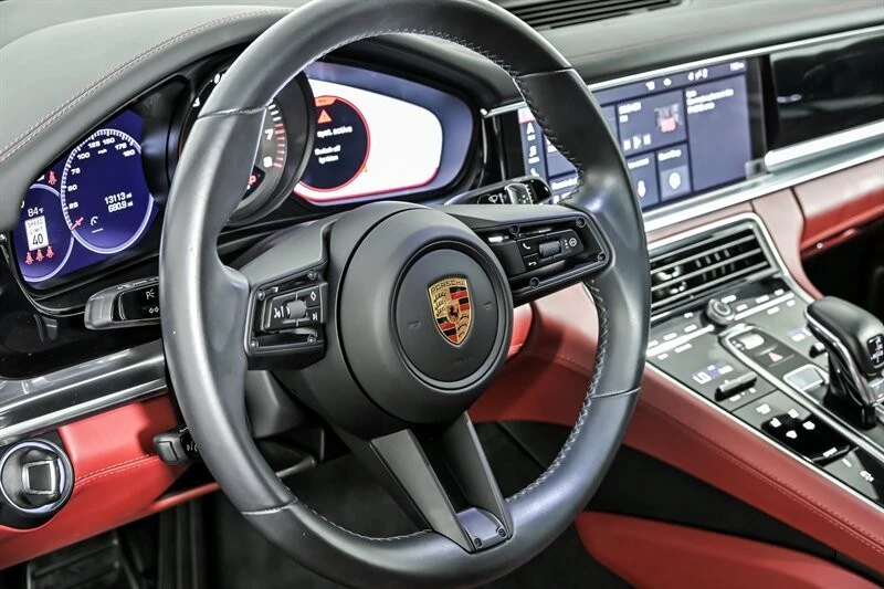 2021 Porsche 971 Panamera - Image 21 of 31