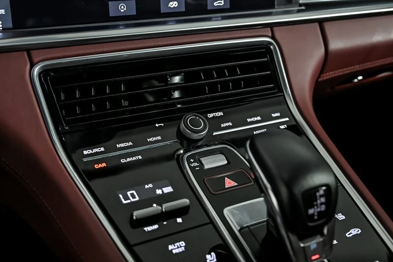 2021 Porsche 971 Panamera - Image 29 of 31