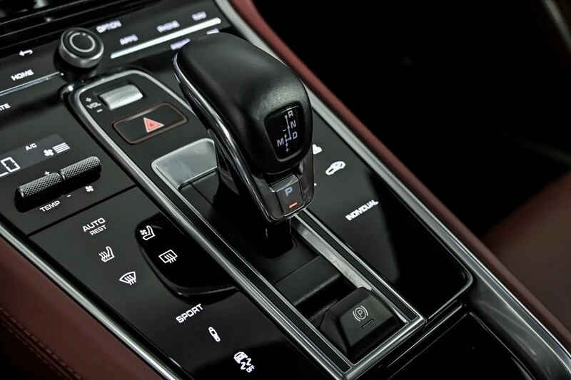 2021 Porsche 971 Panamera - Image 30 of 31