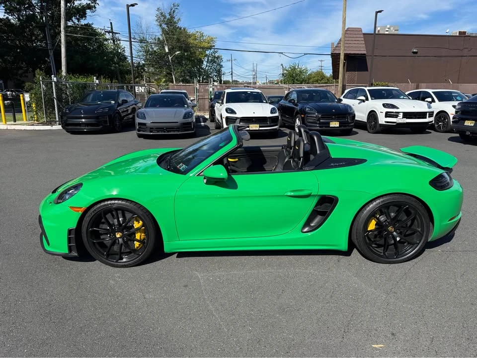2021 Porsche 718 Boxster Spyder - Image 18 of 20