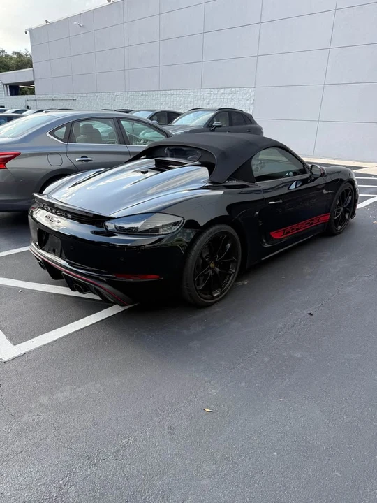 2021 Porsche 718 Boxster Spyder - Image 3 of 6