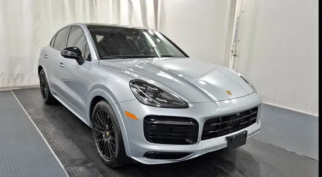2021 Porsche Cayenne GTS Coupe