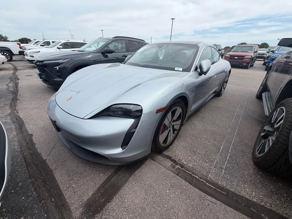 2021 Porsche Taycan 4S - Image 2 of 5