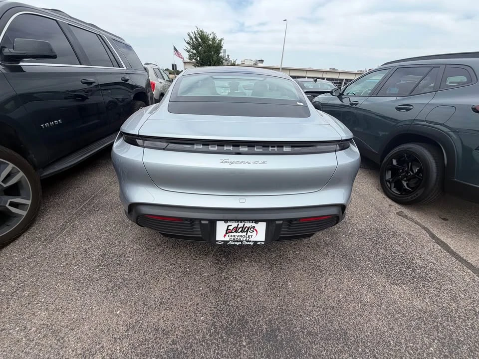 2021 Porsche Taycan 4S - Image 4 of 5