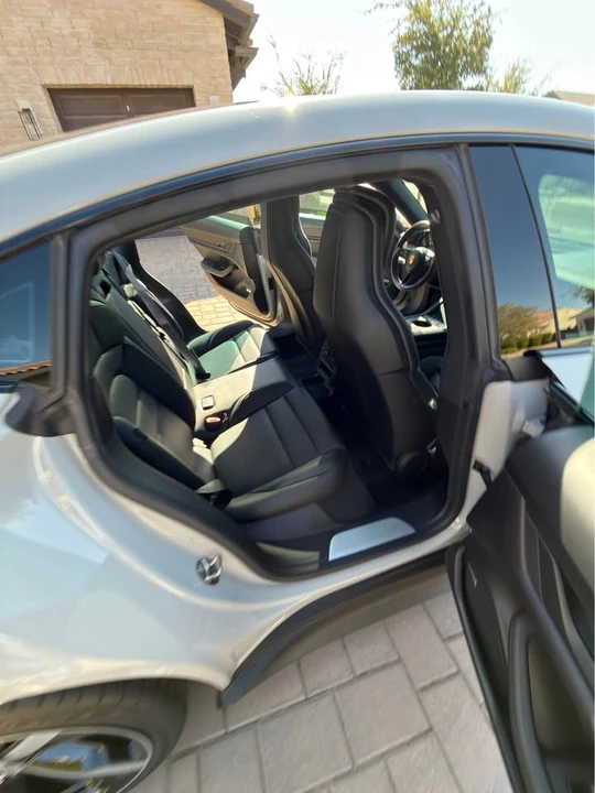 2021 Porsche Taycan 4S - Image 15 of 19