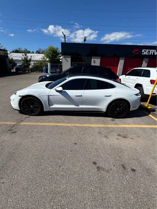 2021 Porsche Taycan 4S - Image 3 of 11