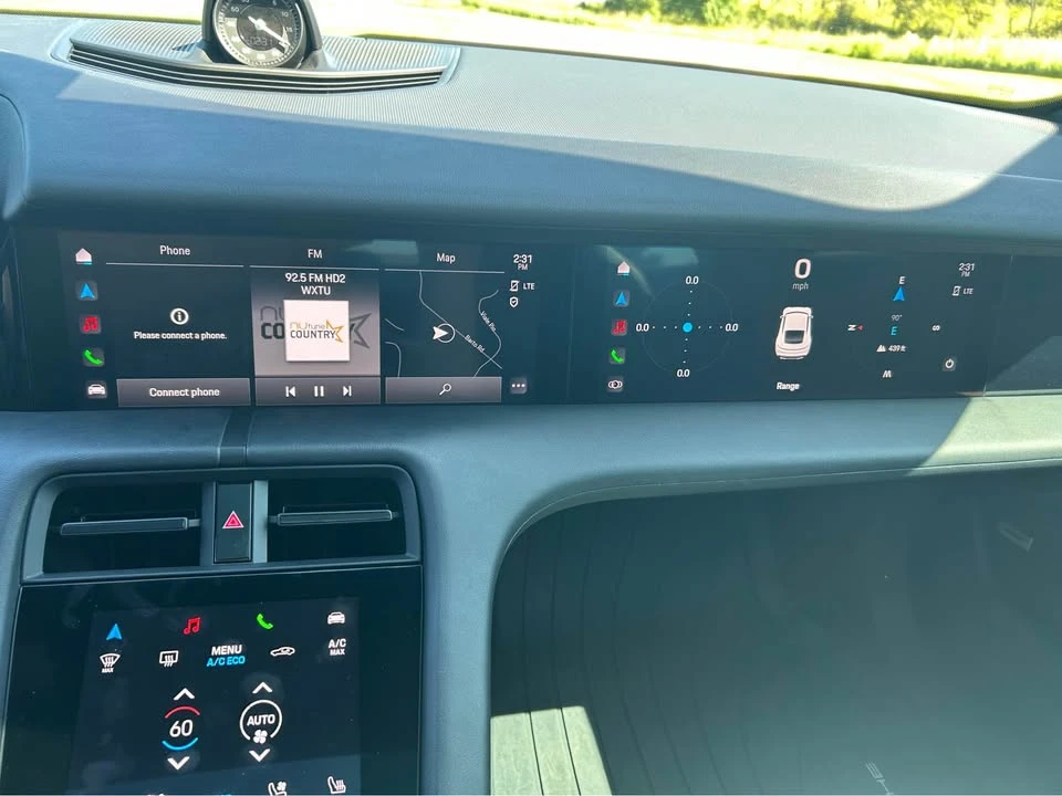 2021 Porsche Taycan 4S - Image 9 of 13