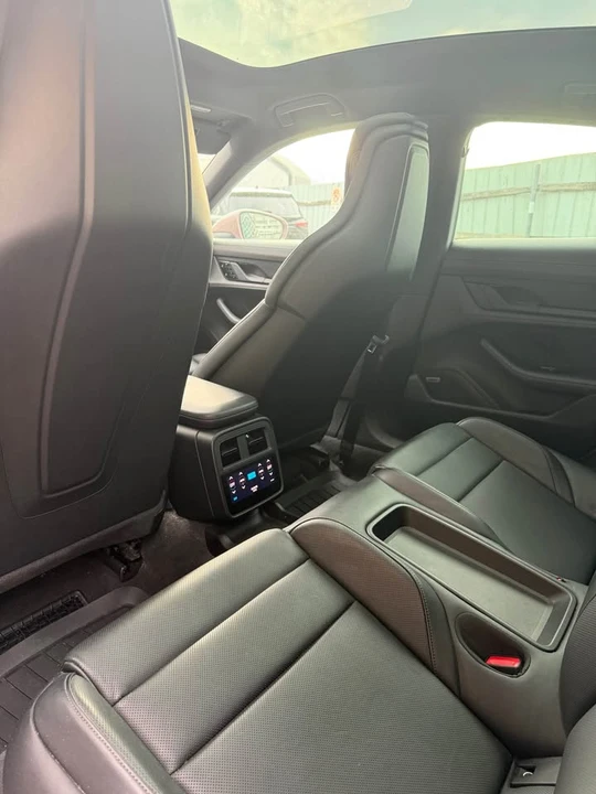 2021 Porsche Taycan - Image 15 of 16