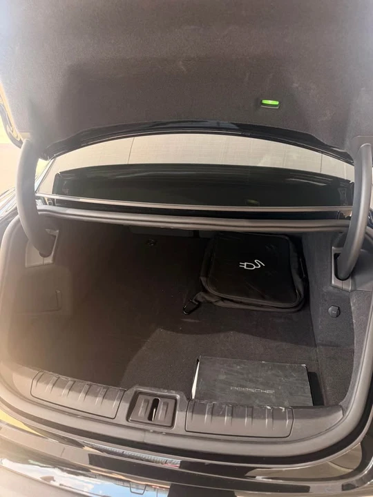 2021 Porsche Taycan - Image 7 of 20