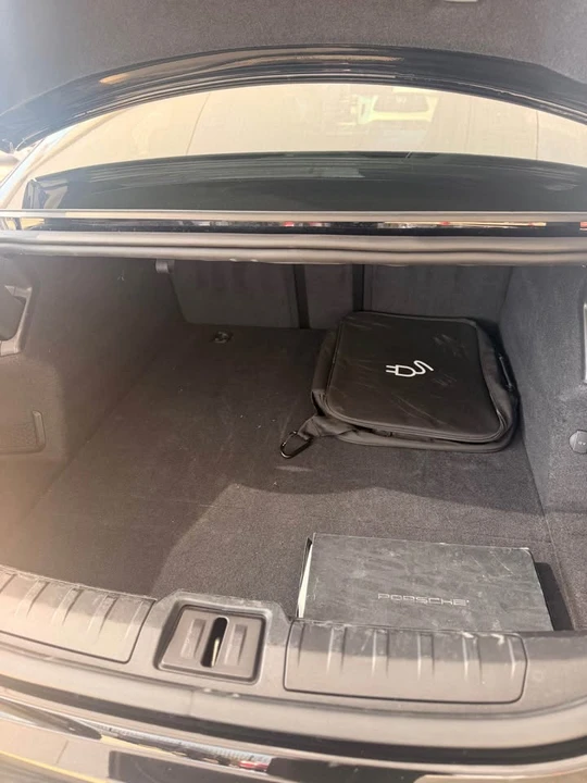 2021 Porsche Taycan - Image 8 of 20