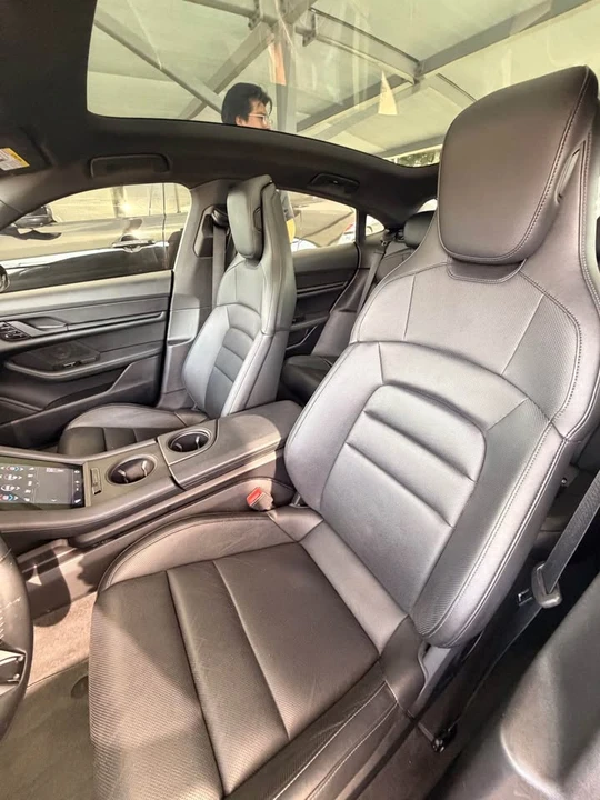 2021 Porsche Taycan - Image 16 of 20
