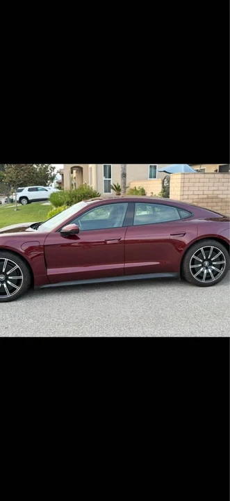 2021 Porsche Taycan - Image 7 of 15