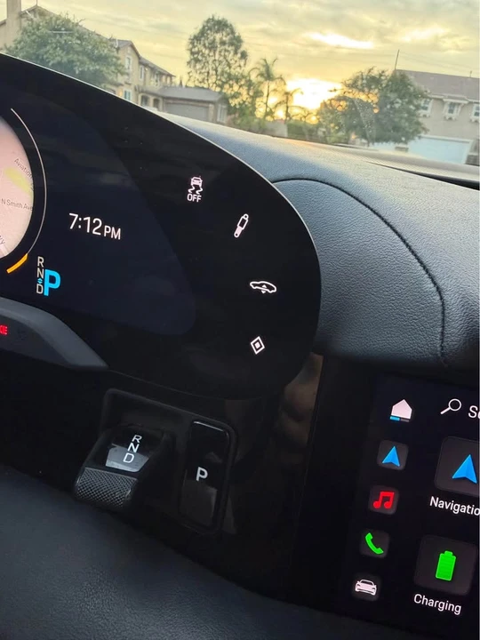 2021 Porsche Taycan - Image 13 of 15