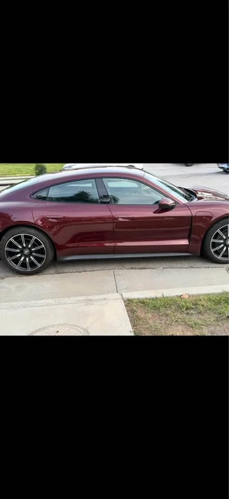 2021 Porsche Taycan - Image 8 of 15