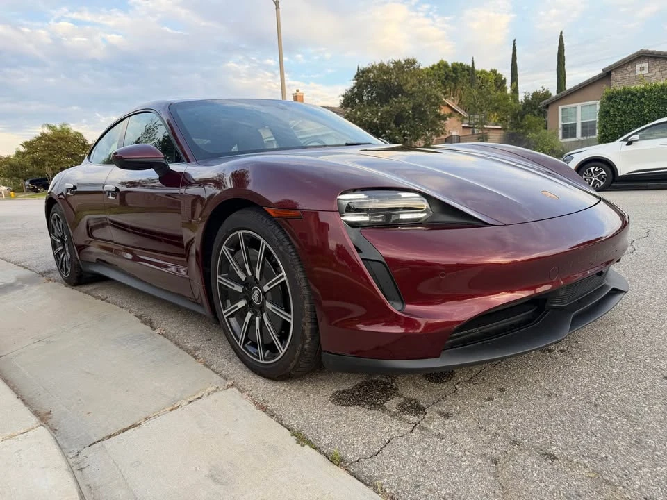 2021 Porsche Taycan - Image 2 of 15