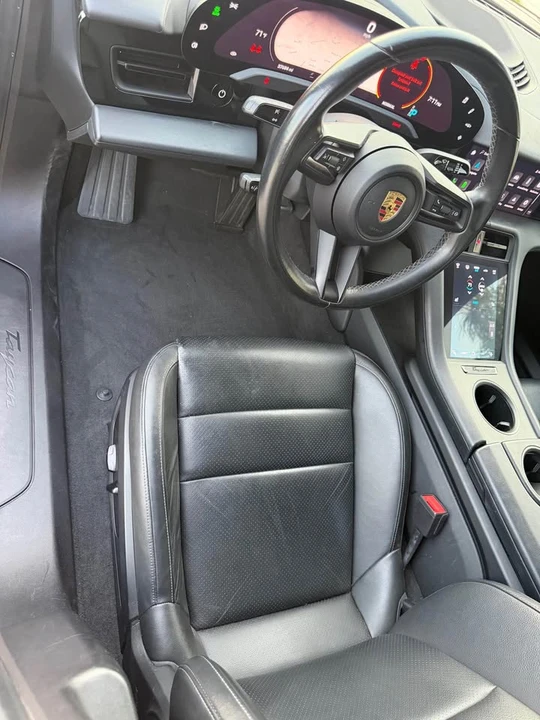 2021 Porsche Taycan - Image 14 of 15