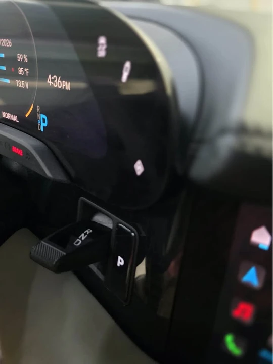 2021 Porsche Taycan - Image 18 of 20