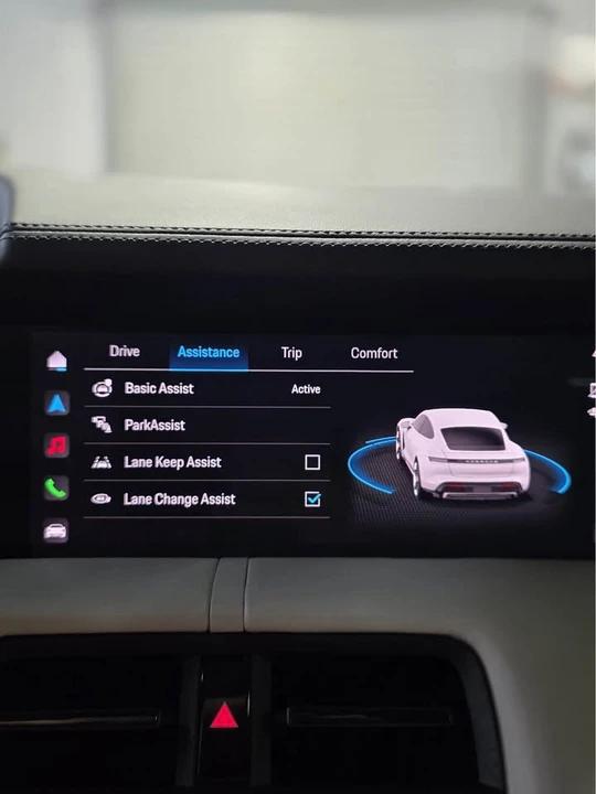 2021 Porsche Taycan - Image 7 of 20