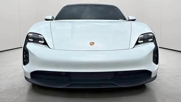 2021 Porsche Taycan Sedan 4D