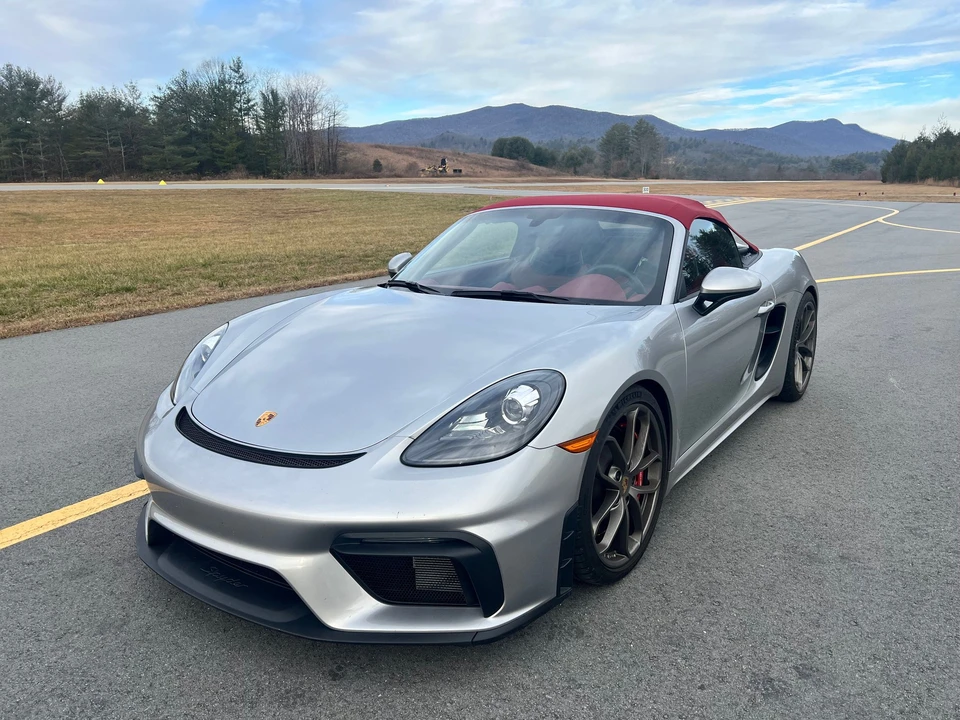 2021 Porsche 718 Boxster Spyder - Image 9 of 17