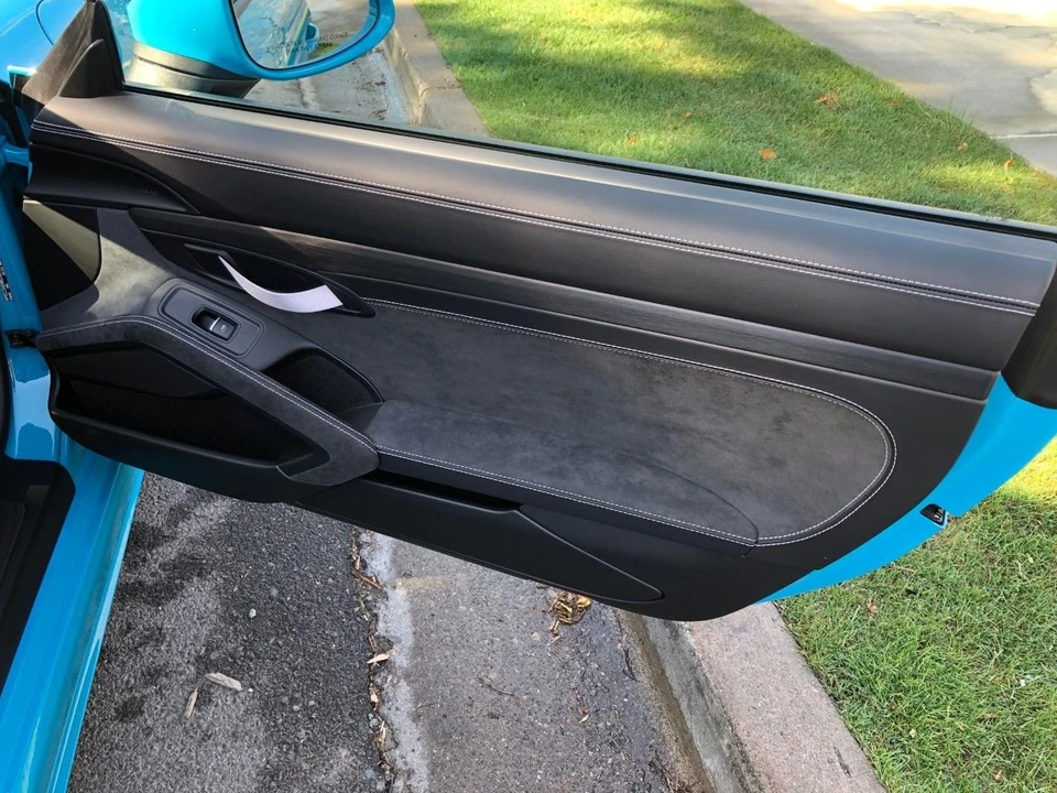 2021 Porsche 718 Boxster Spyder - Image 14 of 21